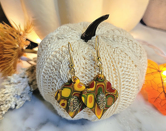 Retro mosaic leaf drop