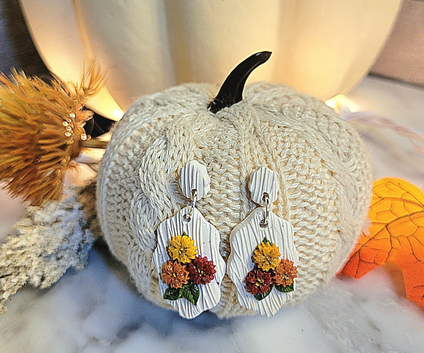 Autumn wild flowere dangles